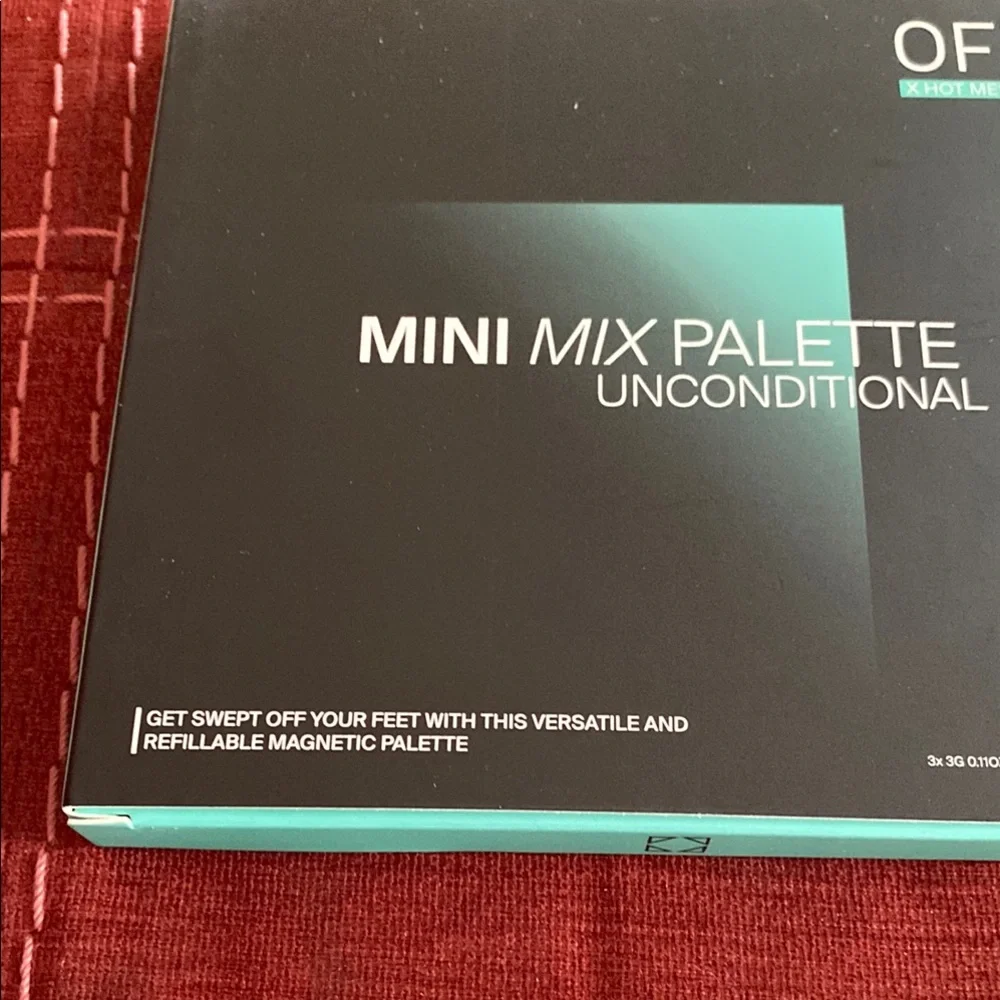 🆕OFRA X HOT MESS MAMA: “Unconditional” Refillable Magnetic Palette